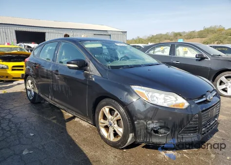 2014 Ford Focus Se z USA, uszkodzony, nr VIN 1FADP3K20EL192500